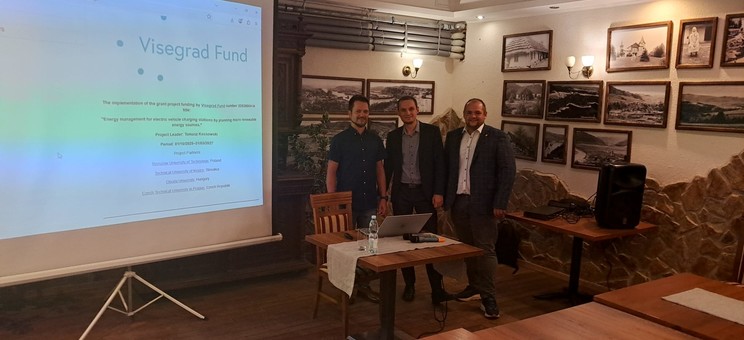 Photo of parteners from left: Tomasz Kossowski (Poland), Robert Stefko (Slovakia), Zsolt Conka (Hungary).